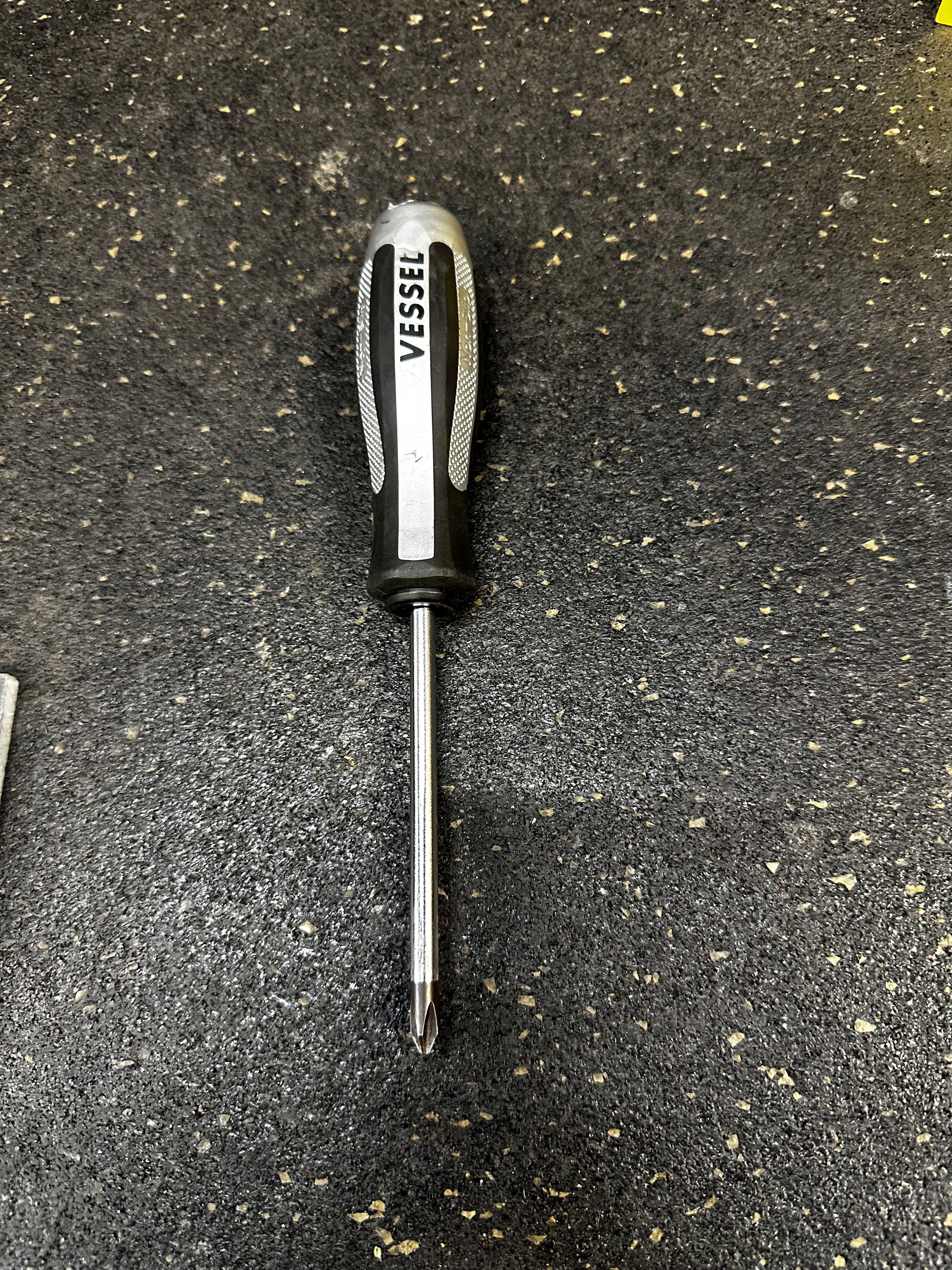 vessel screw driver